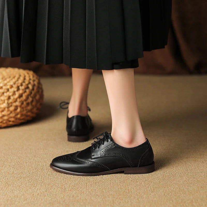 Women's New Round Head Burnt Flower Inner and Outer Leather Cowhide Lace up Large Low Heel Block Oxford Shoes