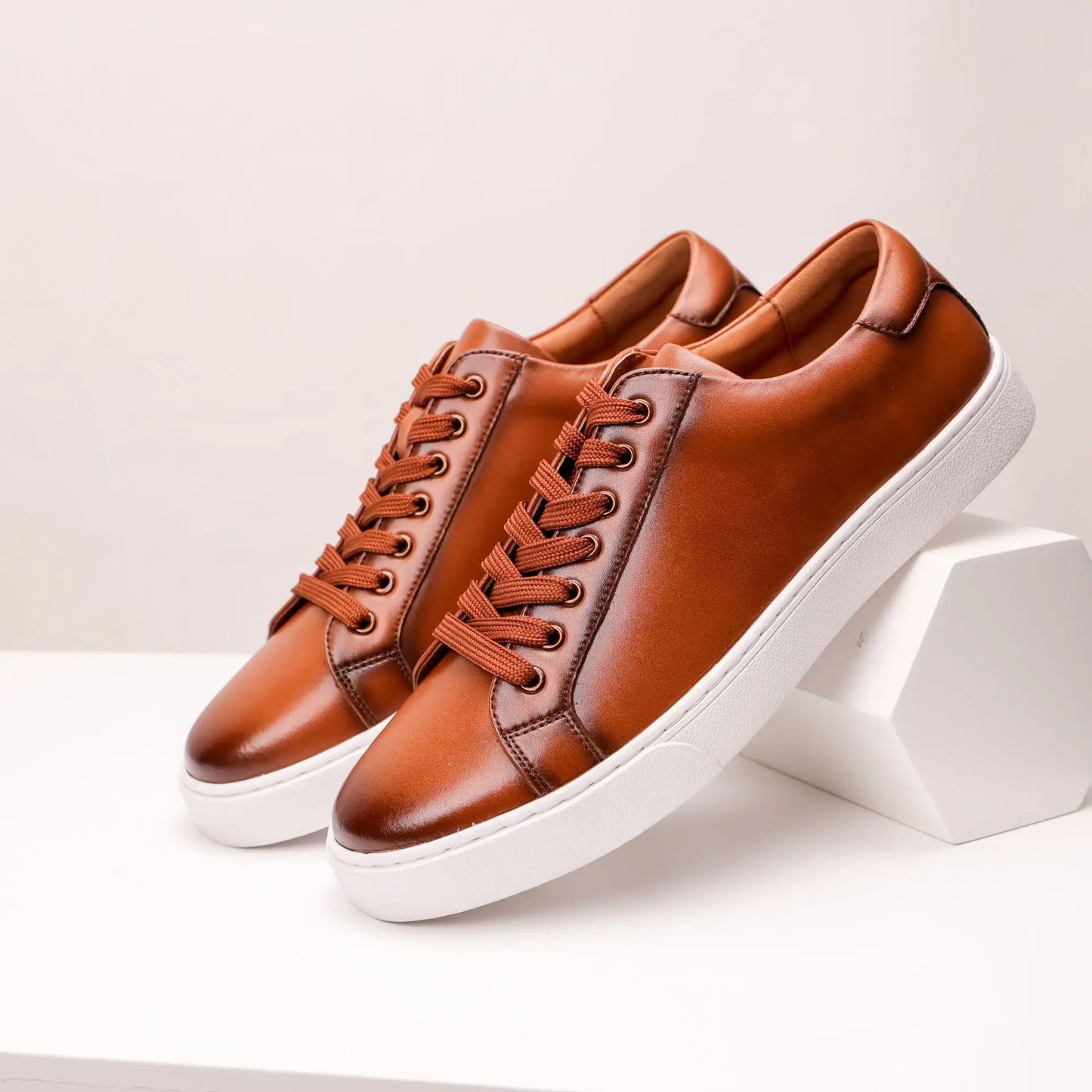 Mens Sneakers Genuine Leather Casual Outdoor Shoes Non-Slip Breathable Luxury Brand Footwear Top Quality Handmade White Shoe Men