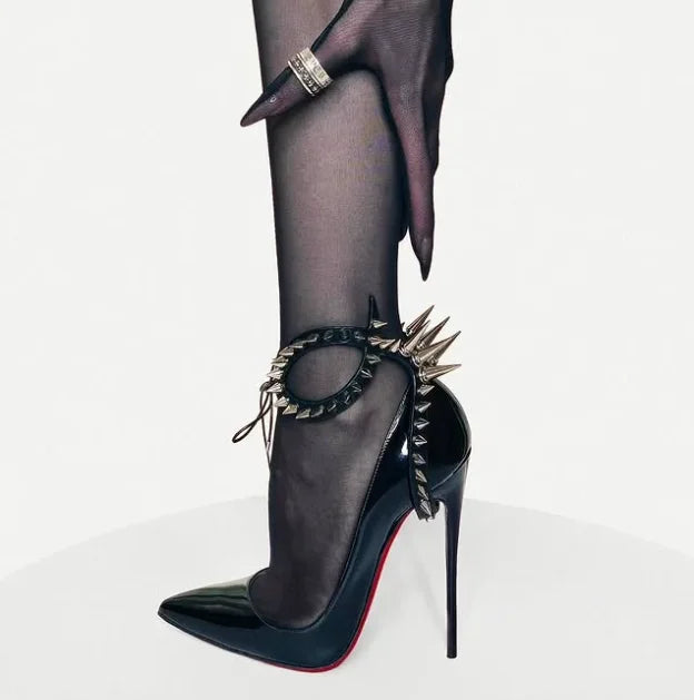 Sexy Studded Black/Nude Patent Leather Pumps Pointed Toe Rivets Ankle Strap Big Size High Heels Luxury Designer Party Shoes