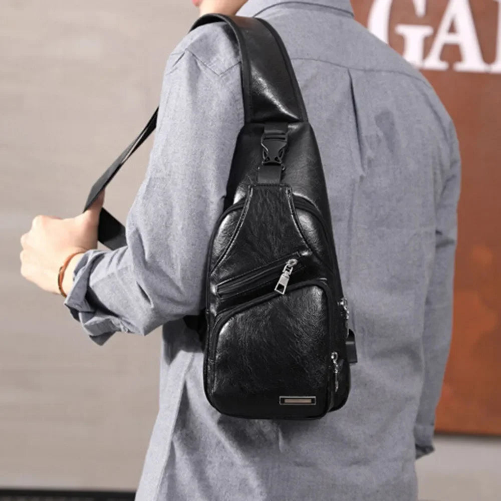 2024 Men's USB Chest Bag Designer Men Messenger Crossbody Package PU Leather Shoulder Bags Package Travel Chest Bag Bolso Hombre