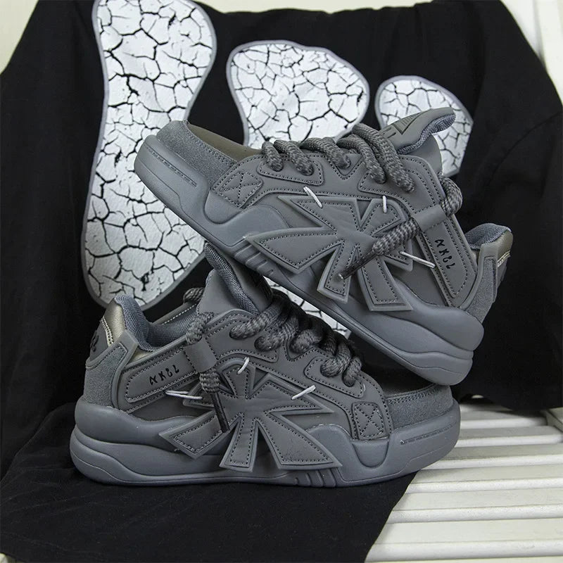 2024 Spring and Autumn Men's Thick Sole Elevated Casual Sports Shoes Fashion Breathable and Durable Running Shoes sneakers men