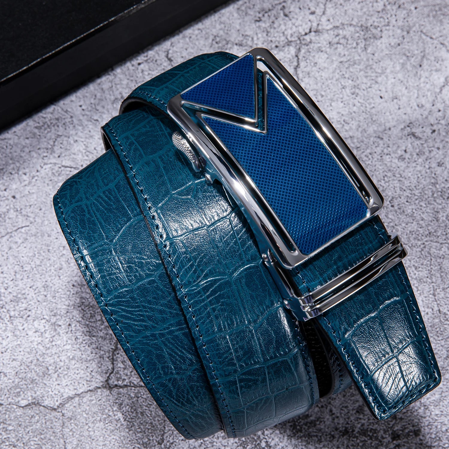 High Quality Mens Belts Black Brown Blue White Green Leather Straps Casual Gold Automatic Buckles Waistband Belt for Men Wedding BAZAARHUBO
