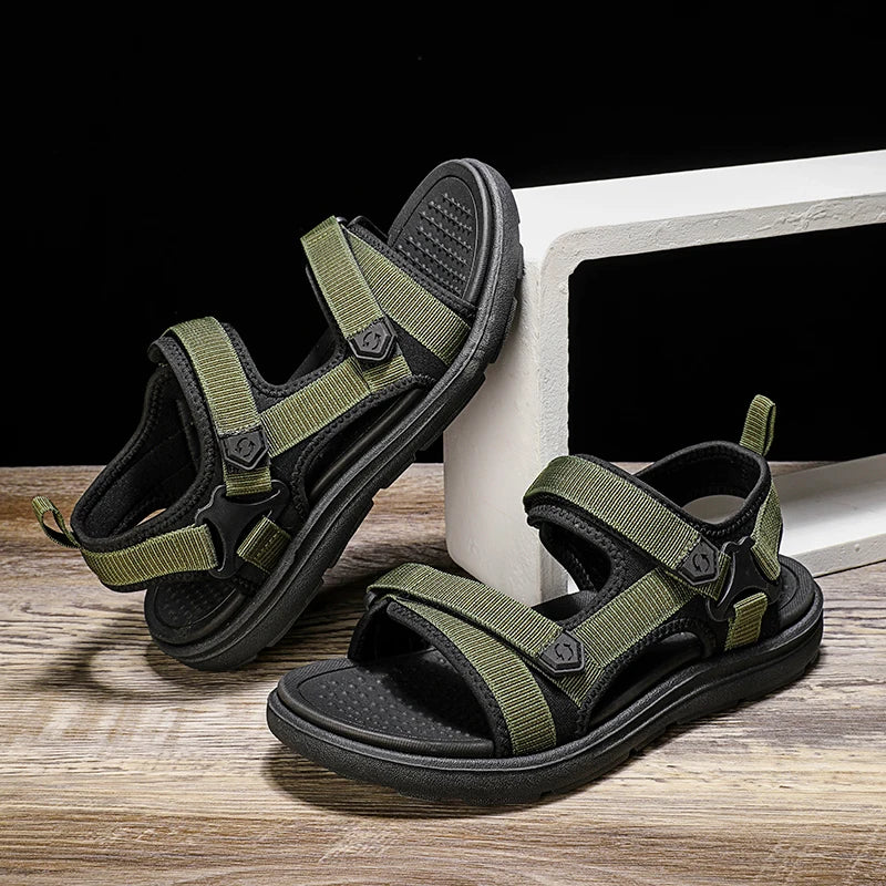 Men Summer Sandals for Men Leisure Beach Sandals Male Summer Shoes Lightweight Outdoor Casual Shoes