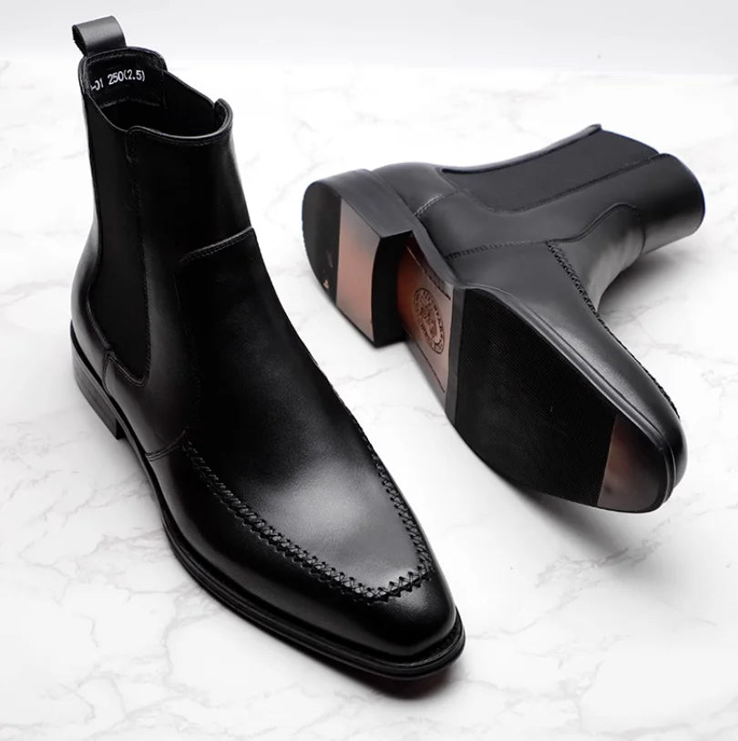 New men's Chelsea boots, youth British pointed leather shoes, vintage sleeve cowhide men's short boots.