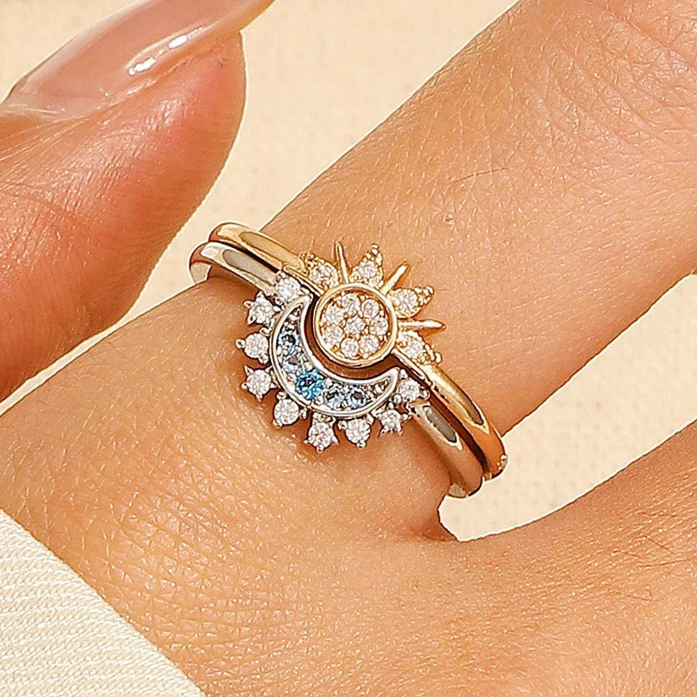 Moon and Star Ring Set Luxurious Crystal Rhinestone Two-in-One Couple Bff Friendship Rings Jewelry Gifts for Girlfriend Sister