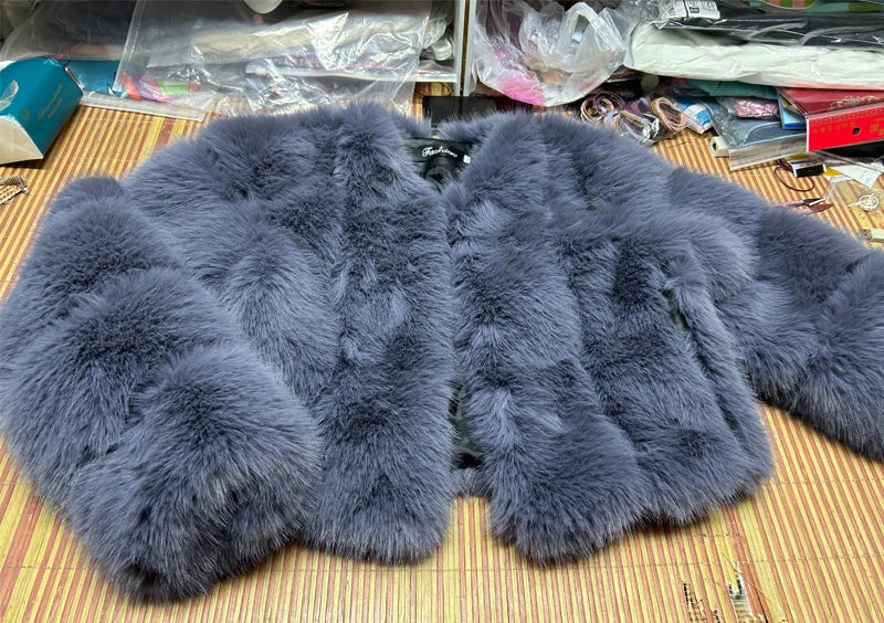 Faux Fox Fur Coat V-Neck Winter Woman Long Sleeve Warm Winter Coat Women Fashion Luxury New Fur Jacket Teddy Chic Outwear 2024