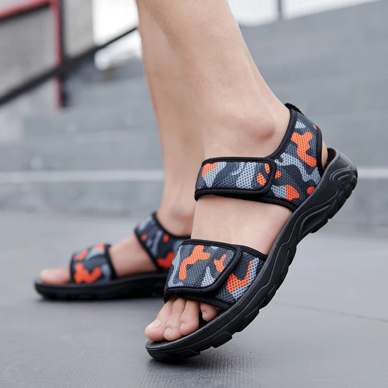 Men Sandals Summer Leisure Beach Holiday Outdoor Male Retro Comfortable Casual Sandals Breathable Mesh Men Flip Flops