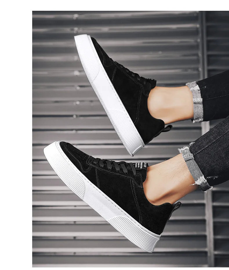 Board Shoes for Men Trendy Flat Shoes Lightweight Comfortable Sports Men Shoes Soft Outdoor Walking Shoe Zapatos Para Hombres
