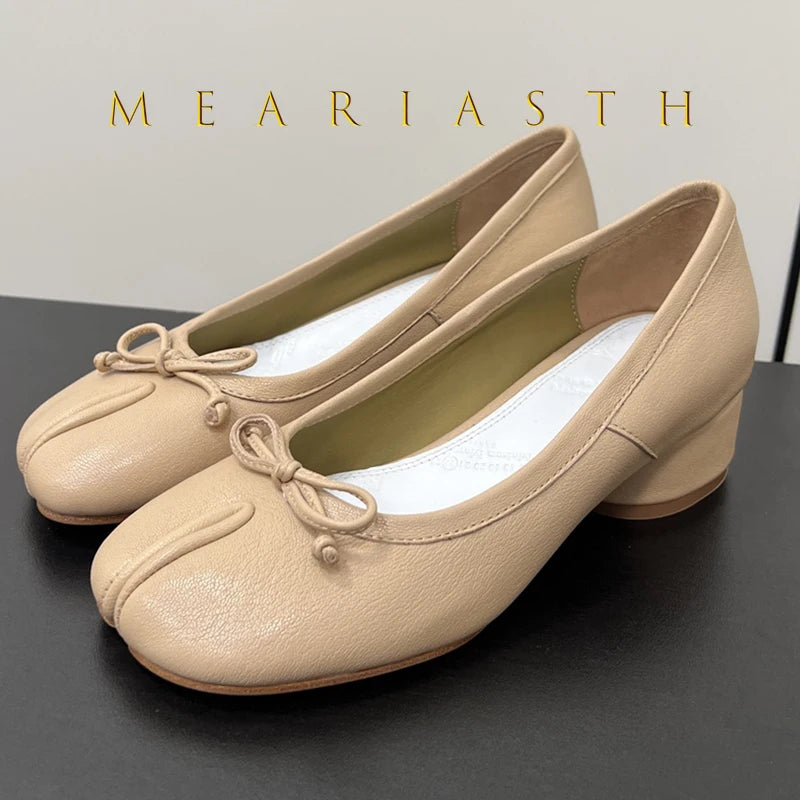 Slip-On Cylindrical Heel Tabi Pumps Bowknot Split Toe High Heels for Women Handmade Multi-Color Novelty Design Leather Shoes New