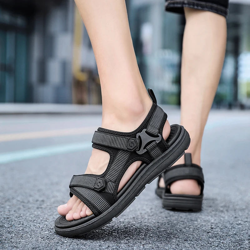 Men Summer Sandals for Men Leisure Beach Sandals Male Summer Shoes Lightweight Outdoor Casual Shoes