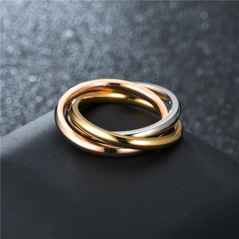 2026 Fashion Triple Interlocked Wedding Rings for Lovers Stainless Steel Three-in-One Promise Ring Valentine's Day Gifts