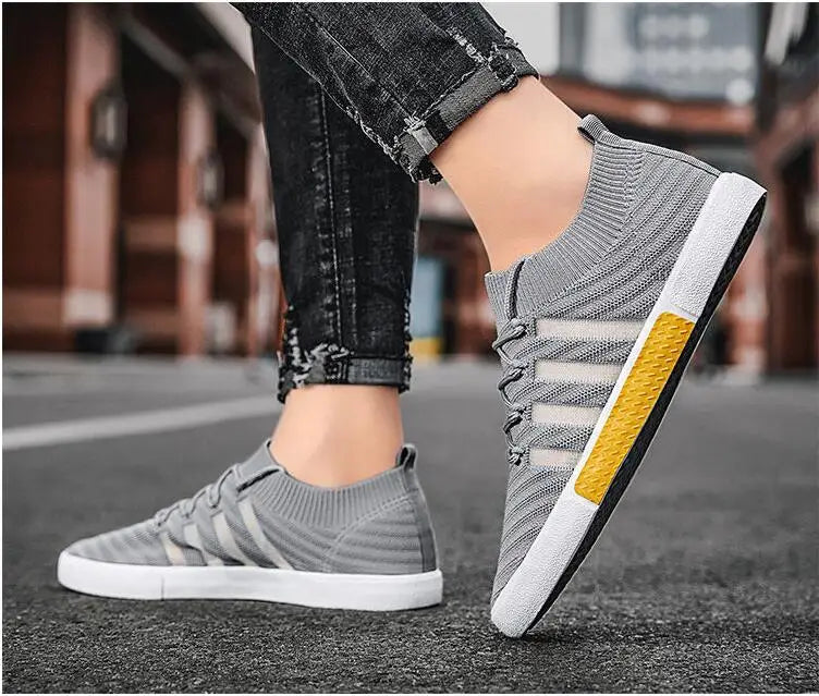 2022 New Super Light Mesh Men Running Sneakers Fashion Trend Lace-up Athletic Shoes Breathable Tenis Masculino Comfort Anti-skid