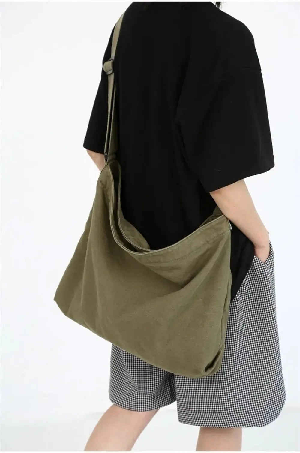 Retro Canvas Shoulder Bag Large Capacity Multi-purpose Messenger Bag Travel Tote Bag Woman Men