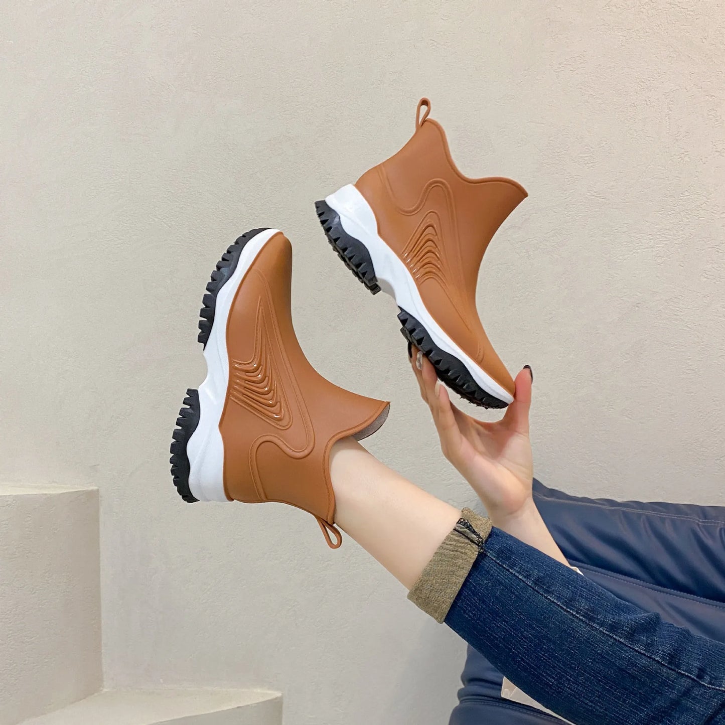 Women Rainboots Slip-on Waterproof Girls Ankle Boots PVC Anti-Slip Spring Autumn Rain Shoes Platform Woman Fishing Rubber Shoes