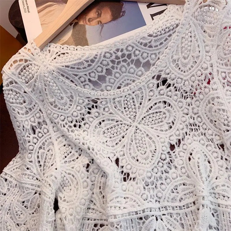 2024 Summr New Versatile Retro Sweet Lace Cut-out Crochet Shawl Cropped Top Summer Three Quarter-sleeve Hollow Out Top