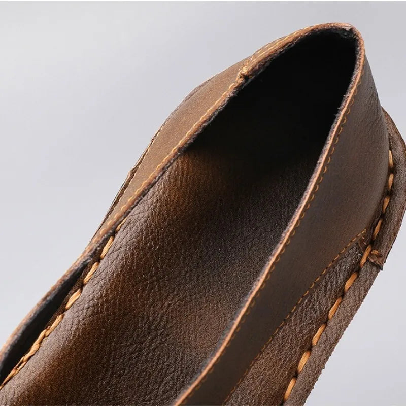 Sandals Men Summer Genuine Leather Mens Shoes Youth Beach Shoes Lightweight Breathable Slippers Men's Sandal Low Top Mens Shoes