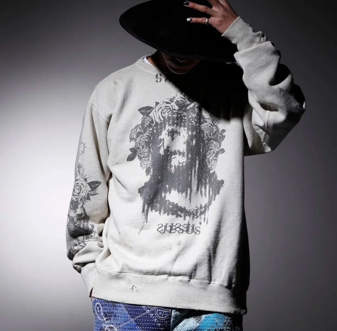 Real Photo Portrait Graffiti Print Saint Hoodie Wash Do Old Destroy Loose Pullover Casual Women Men Sweatshirt