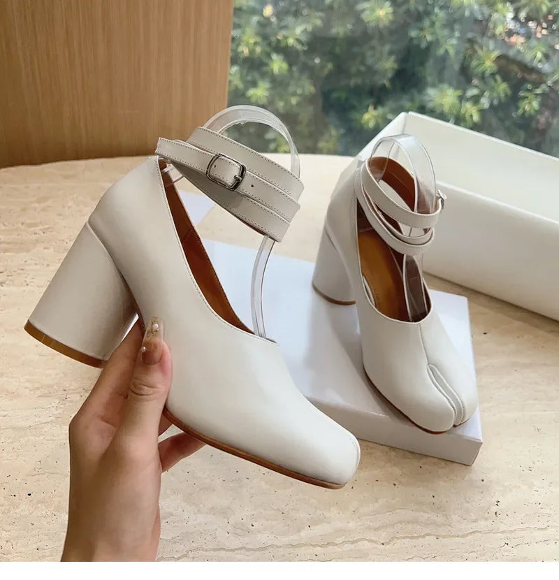 Vintage Spring Fashion Slipt Toe Tabi Women Pumps Chunky Round Heeled Ankle Strap High Heels Patent Leather Party Shoes