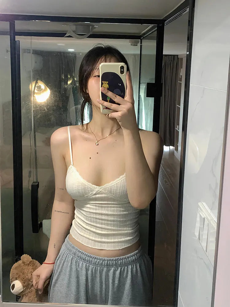 V Neck Ribbed Lace Cami Top Backless Strappy Vest with Built-in Bra Slim Fit Tank Summer Layering Undershirt Sexy Going Out Top