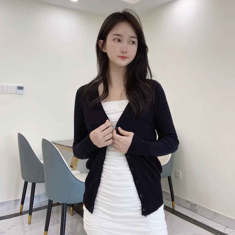 Korean Fashion Black Cropped Blouses Cardigan Female Clothing Sweaters Jersey Long Sleeve Top Women's Coat Spring 2025 Style