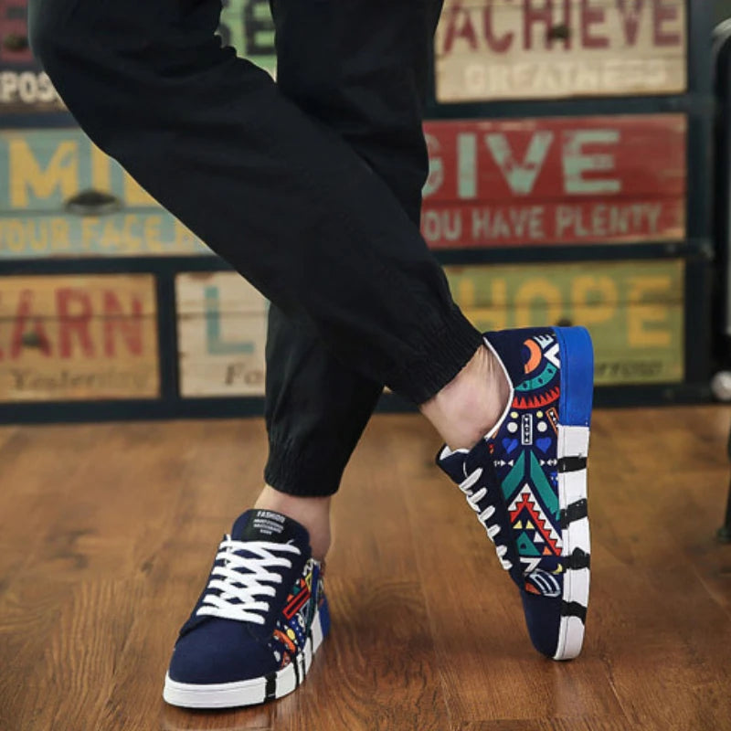 Men's Sneakers Graffiti Canvas Shoes Fashion Black Casual Shoes Lace-up Vulcanized Shoe Designer Flat Men Shoes Tenis Masculino