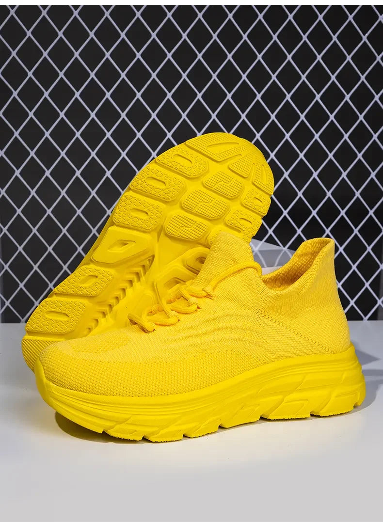Men's Gray Running Shoes - Breathable Mesh Lace Cushioned Flat Boots Lightweight Sports Training Shoes Casual Style Design Shoes