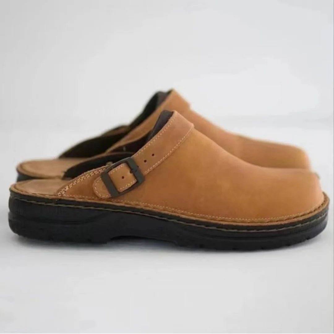 Men's Slippers Fashion Big Leather Casual Slippers Summer Half Slippers for Men Non Slip Beach Shoes Classic Clogs Shoes