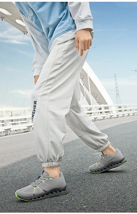 Spring new men's sports shoes breathable mesh shoes casual shoes outdoor running shoes with cushioning and lightweight design