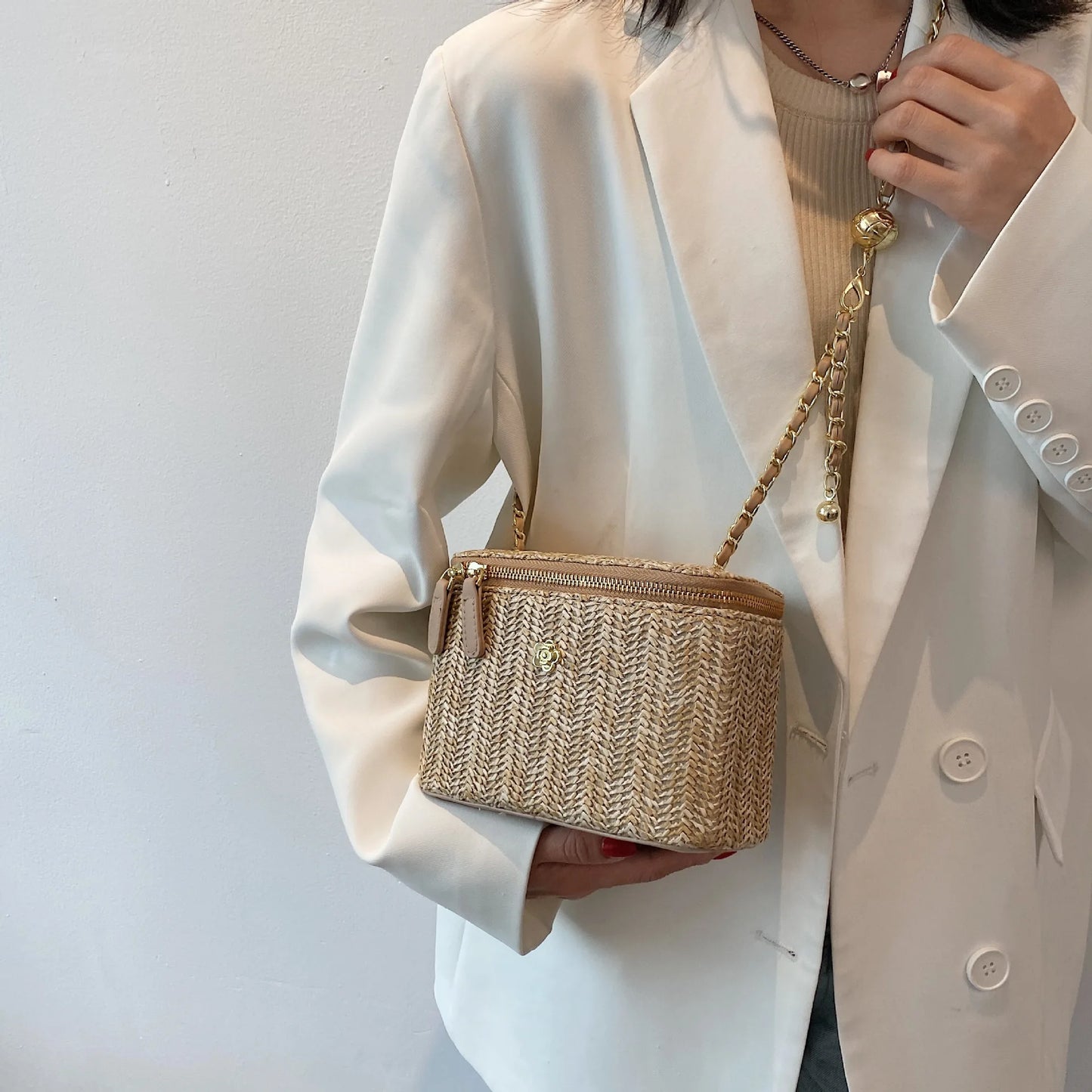 2023 Mini Straw Bucket Crossbody bag For Women Summer Weave Women's Brand Handbags And Purses Fashion Chain Simple Shoulder Bags