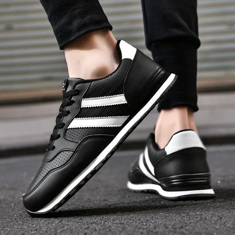 2024 Men Classical Running Shoes Lightweight Leather Outdoor Casual Sneakers Men Comfortable Sport Breathable Flat Jogging Shoes