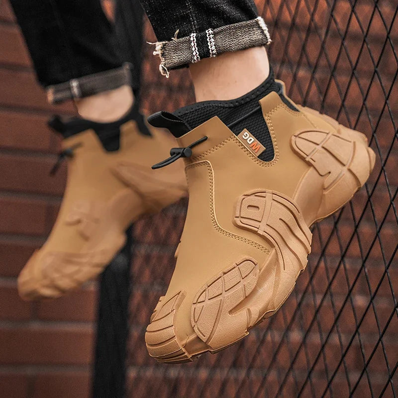 Men's Outdoor Short Boot Thick Soled High Top Casual Shoes Fashionable Trendy Shoes Male Sports Shoe Autumn Bare Boots 2024 New