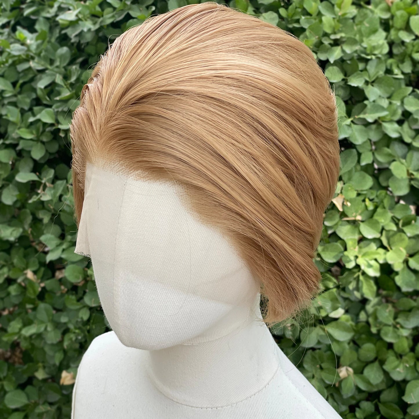 Short Bob Cut Cosplay Wigs for Men Honey Brown Women Free Part Wig Glueless 13x4 Synthetic Lace Front Wigs Natural Hairline 150%