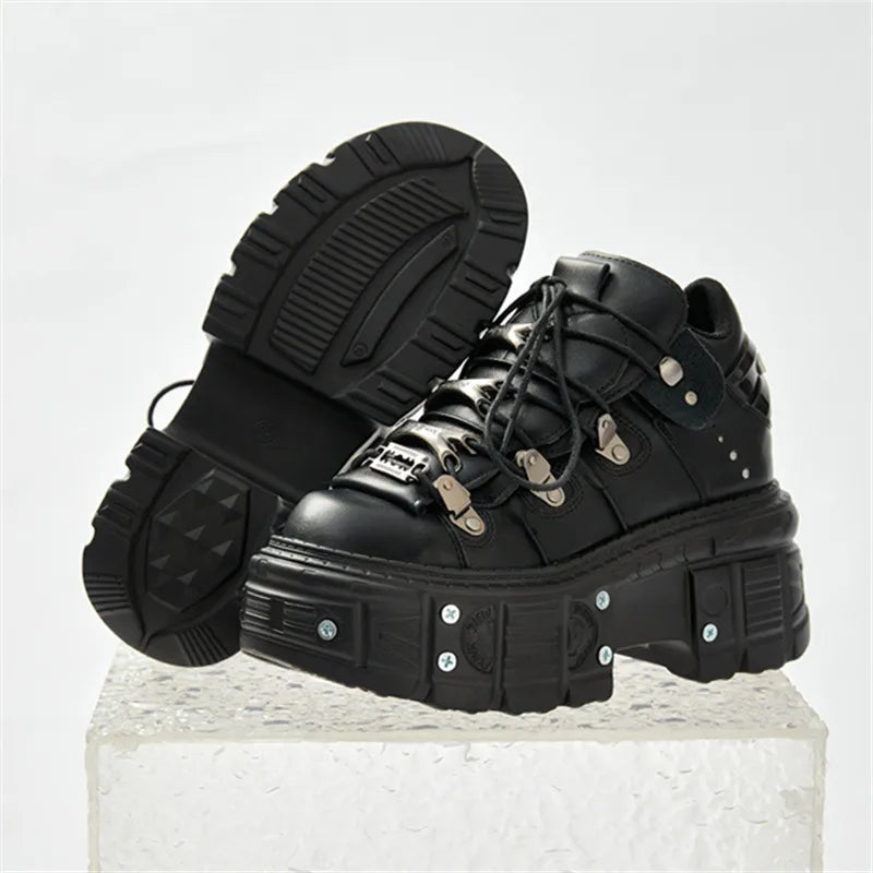 New Fashion Women Lace-Up Sneakers Round Toe Thick Bottom Metal Decoration Woman Ankle Botas Mujer Punk Party Rock Platform Shoe