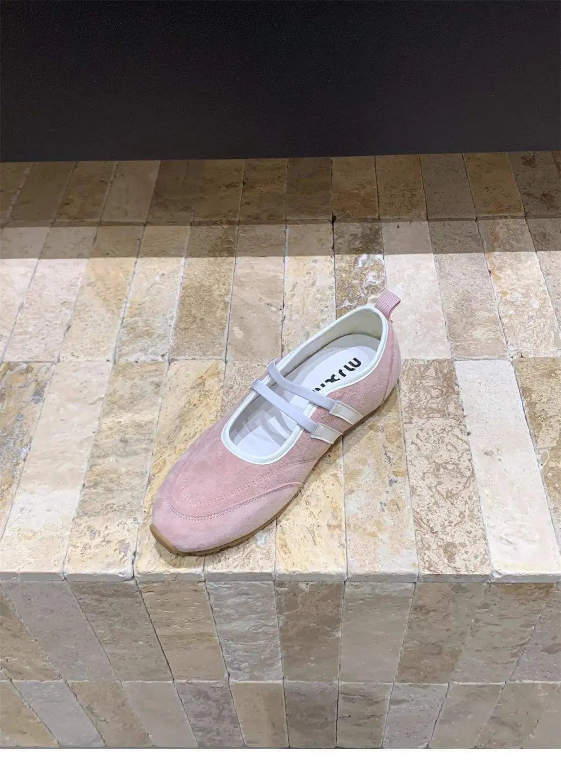 Flat Bottomed Retro Ballet Shoes for Women 2026 New Sports and Casual Shallow Mouth Vulcanized Shoes