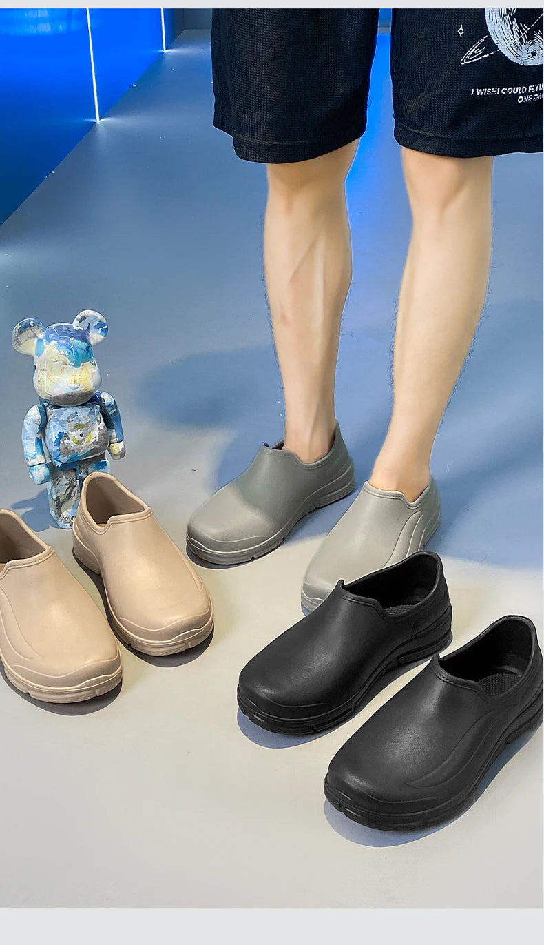 Summer Chef Shoes Anti Slip and Oil Proof Work Shoes Casual Lazy Slippers Soft Comfortable Beach Slippers Sandals Garden Shoes
