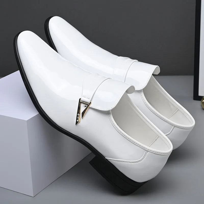 White Leather Shoes for Men 2025 New Patent Leather Business Men Casual Shoes Slip on Party Dress Footwear Pointed Toe Loafers