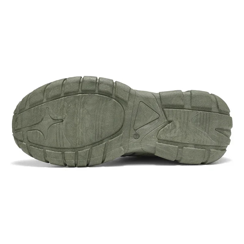 Running Shoes Men's Comfortable Thick Soled Shoes 2025 Popular Lace Up Vulcanized Shoes Green Casual Sports Zapatillas Di Marca