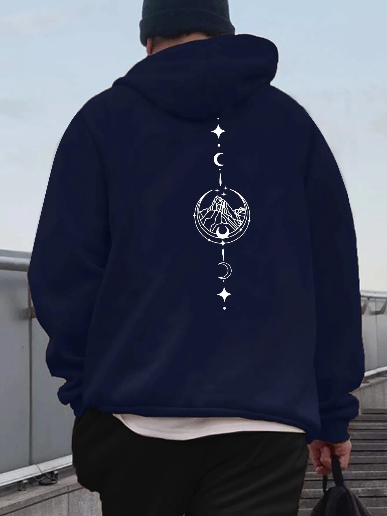 Men's autumn and winter casual fashion loose geometric print long sleeved hooded sweatshirt warm pullover BAZAARHUBO
