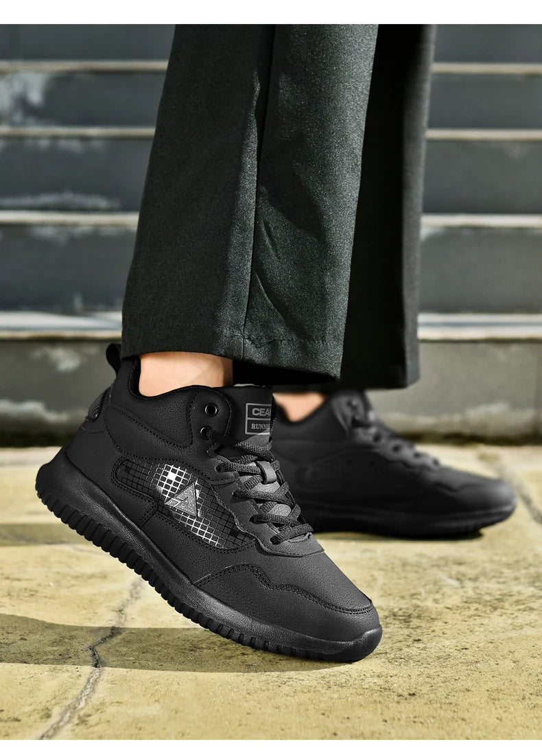 Chef shoes four seasons soft sole non-slip waterproof oil-proof kitchen work shoes men's plus size fashion casual light sneakers