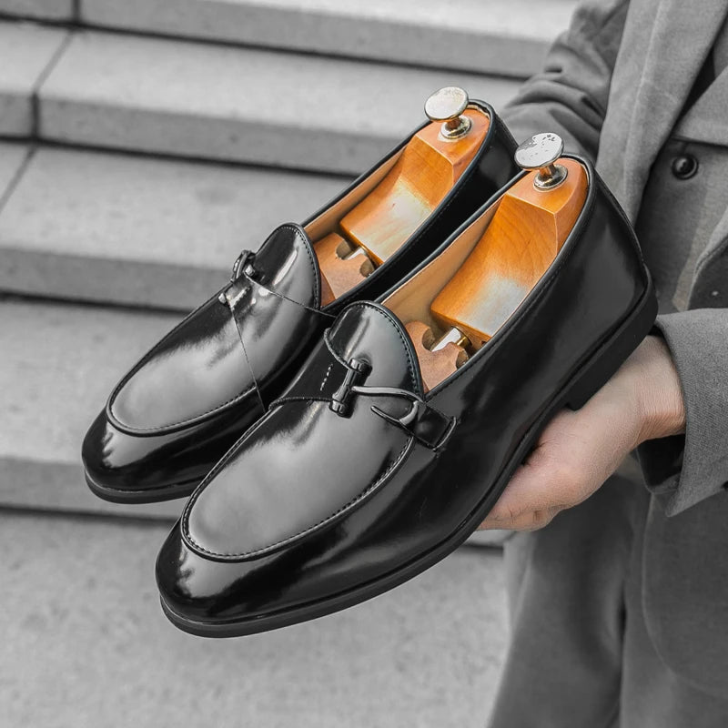 Luxury Brand Men's Shiny Leather Shoes High-end Occasions Business Men's Formal Shoes Classic Loafers Brown Retro Shoes
