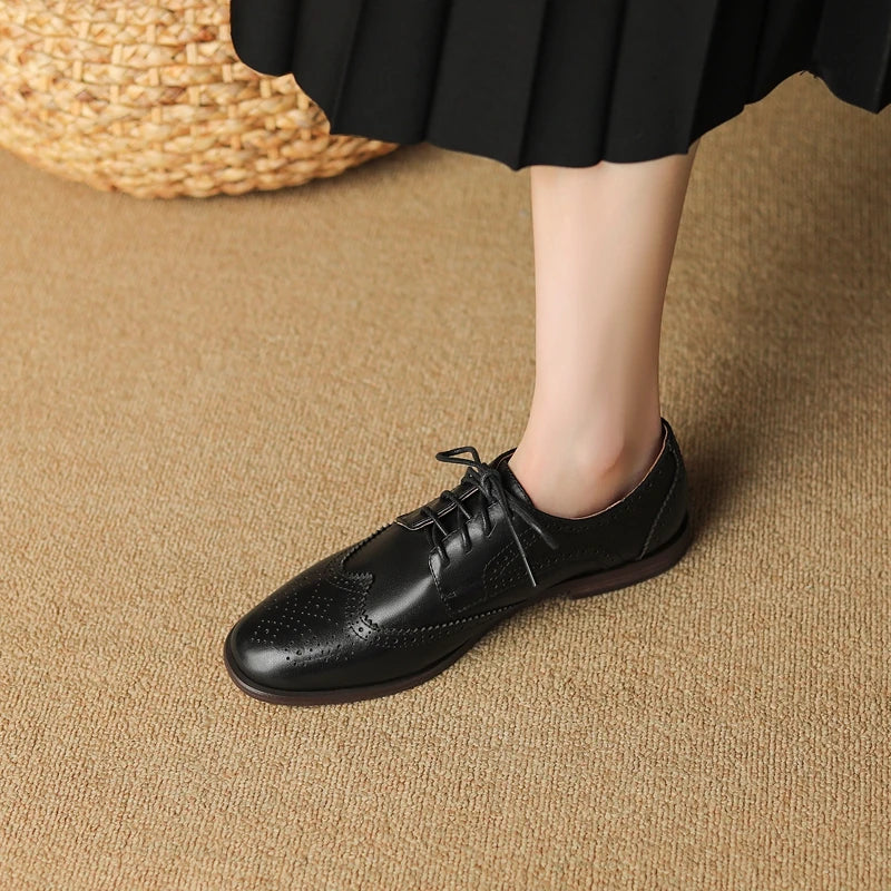 Women's New Round Head Burnt Flower Inner and Outer Leather Cowhide Lace up Large Low Heel Block Oxford Shoes