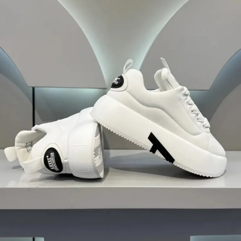 Thick Bottom Heightening White Shoes Round Toe Lace Up Casual Board Shoes Men Anti-slip Comfort Sneakers Fashion Running Shoes