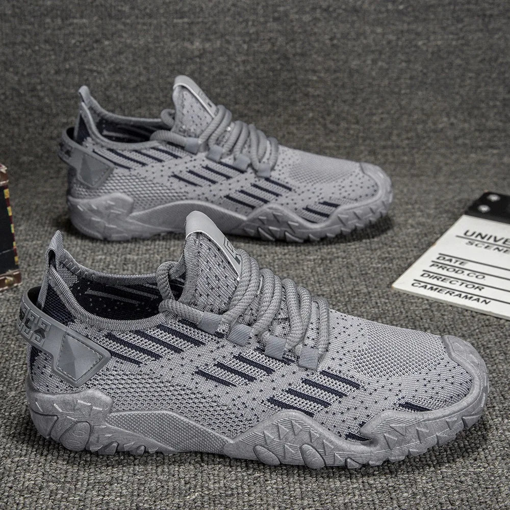 2026 New Men Shoes Breathable Non-slip Hollow Out Outdoor Running Shoes Trendy Sports Casual Sneakers