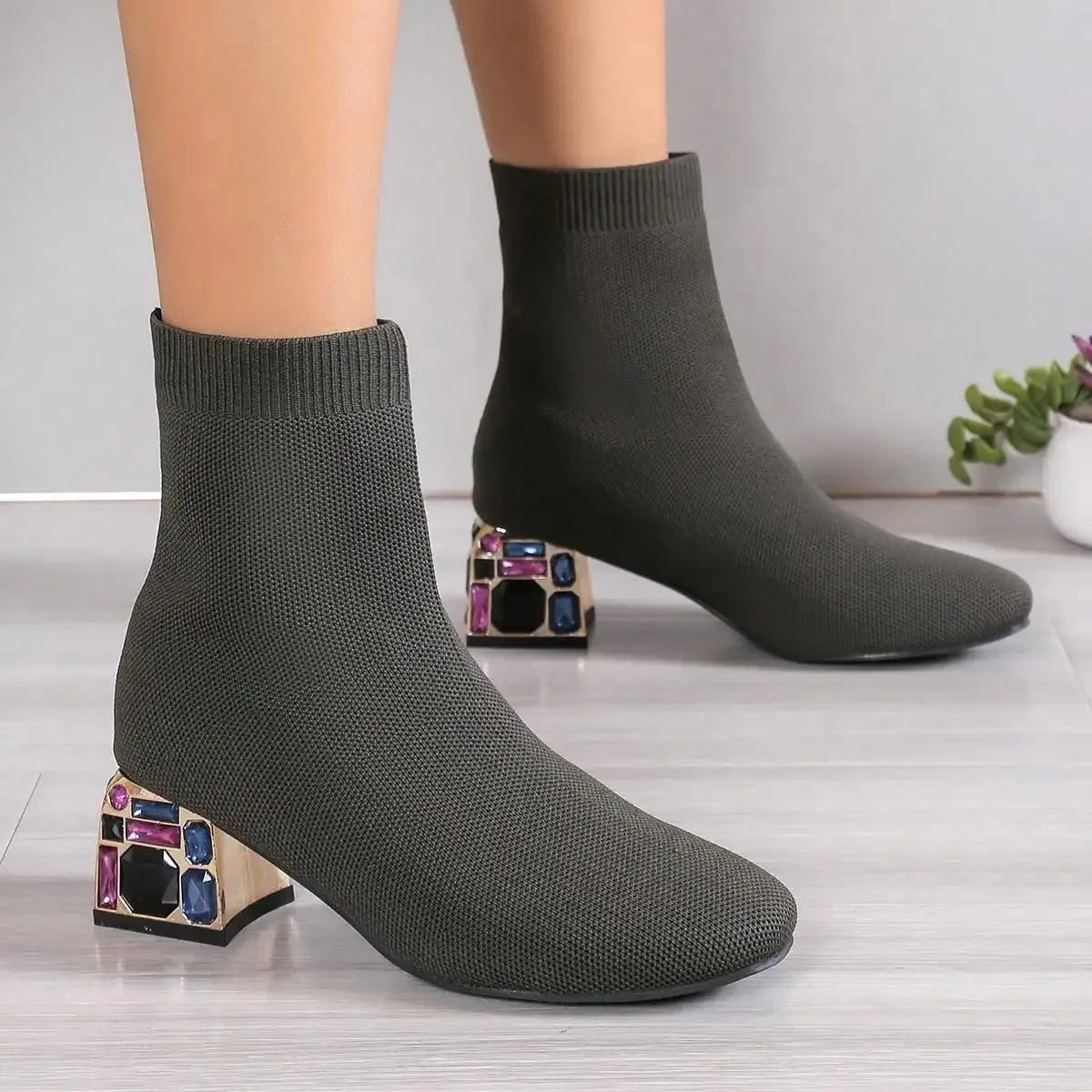 Women Hot Sale High Heels Short Boots 2023 Winter Designer Square Toe Mesh Breathable Stretch Sock Boots Slip on Platform Shoes