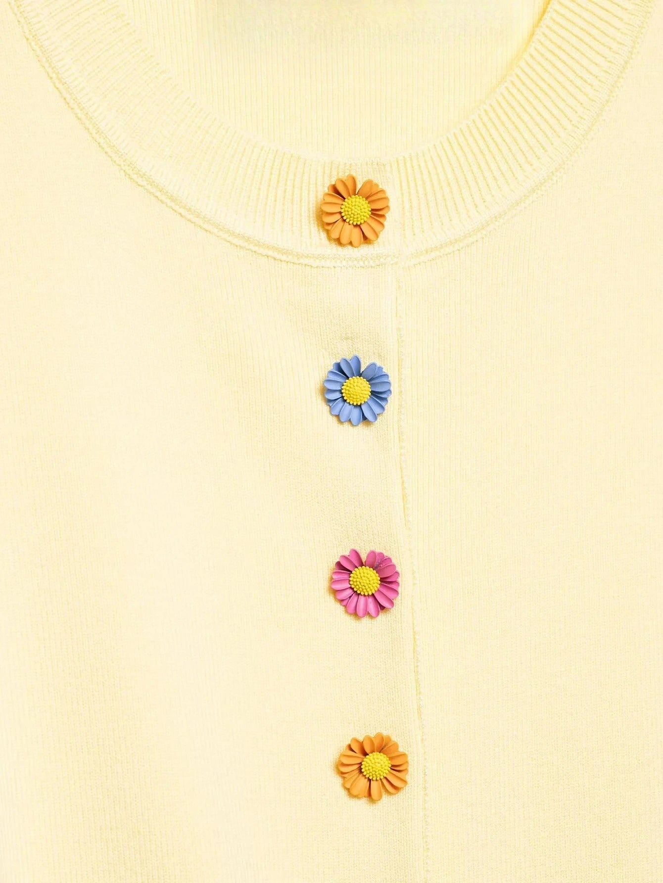 KONDALA Casual Butter Yellow Knit Cardigan Short Sleeve O Neck Flower Buttons Top Fashion 2026 Summer Holiday Women Knit Outwear