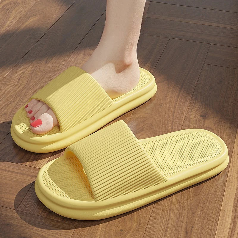 Brand Couple Home Simple Slippers EVA Soft Sole Light Slippers Bathroom Non-slip Slides Men's Outdoor Sandals Zapatillas De Casa