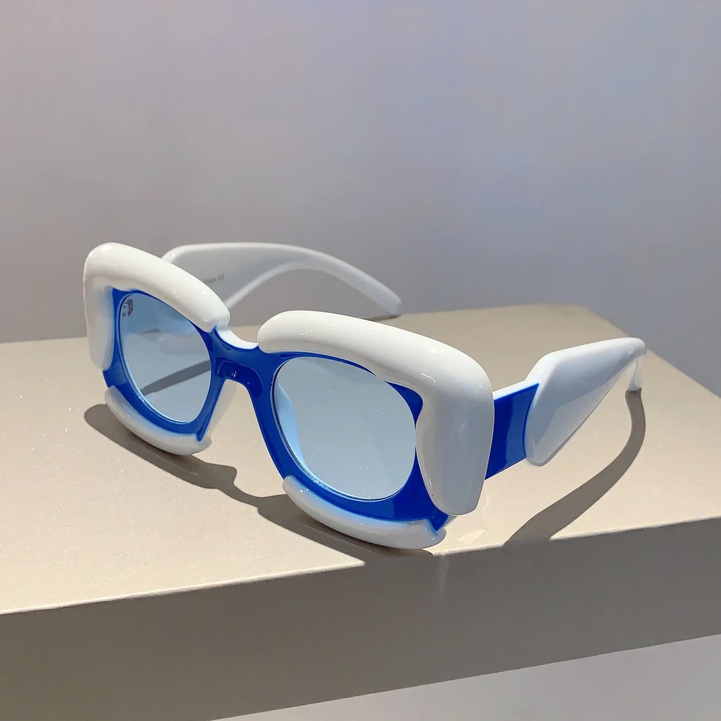 KAMMPT Square Women Sunglasses 2023 New Oversized Cloud Shape Rim Shades Ins Trendy Luxury Brand Design UV400 Protection Eyewear BAZAARHUBO