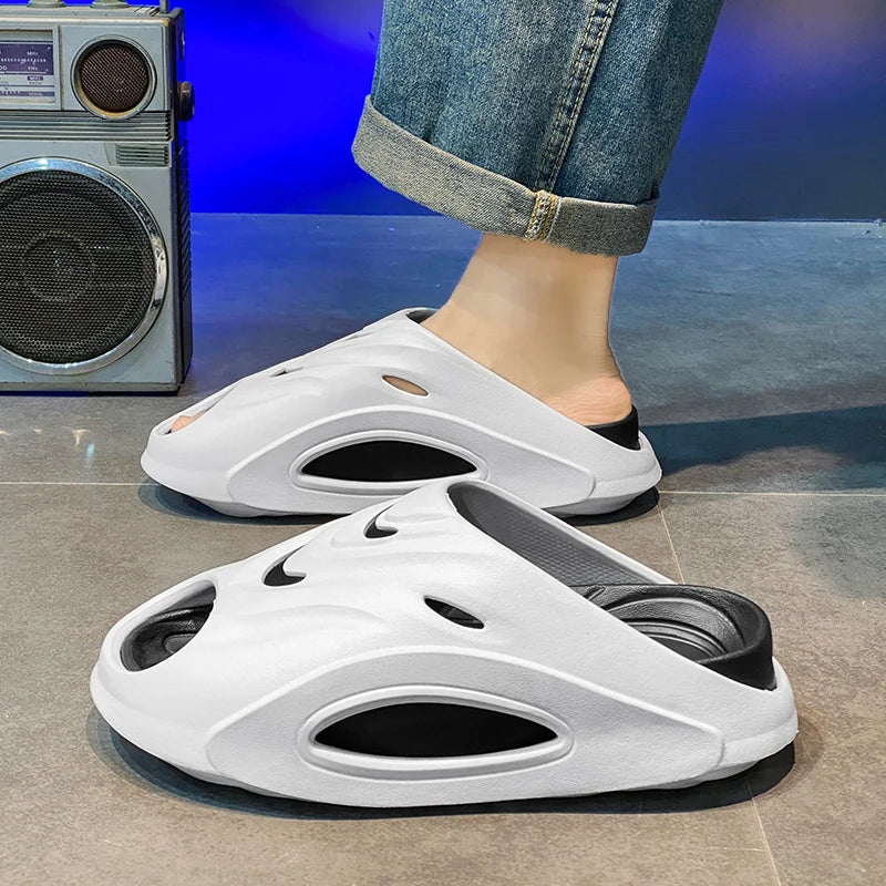 New Men's Slippers Outdoor Indoor Beach Sandals Comfortable Thick Soft Slides Men Women Casual Shoes Men Flip-flops Slippers