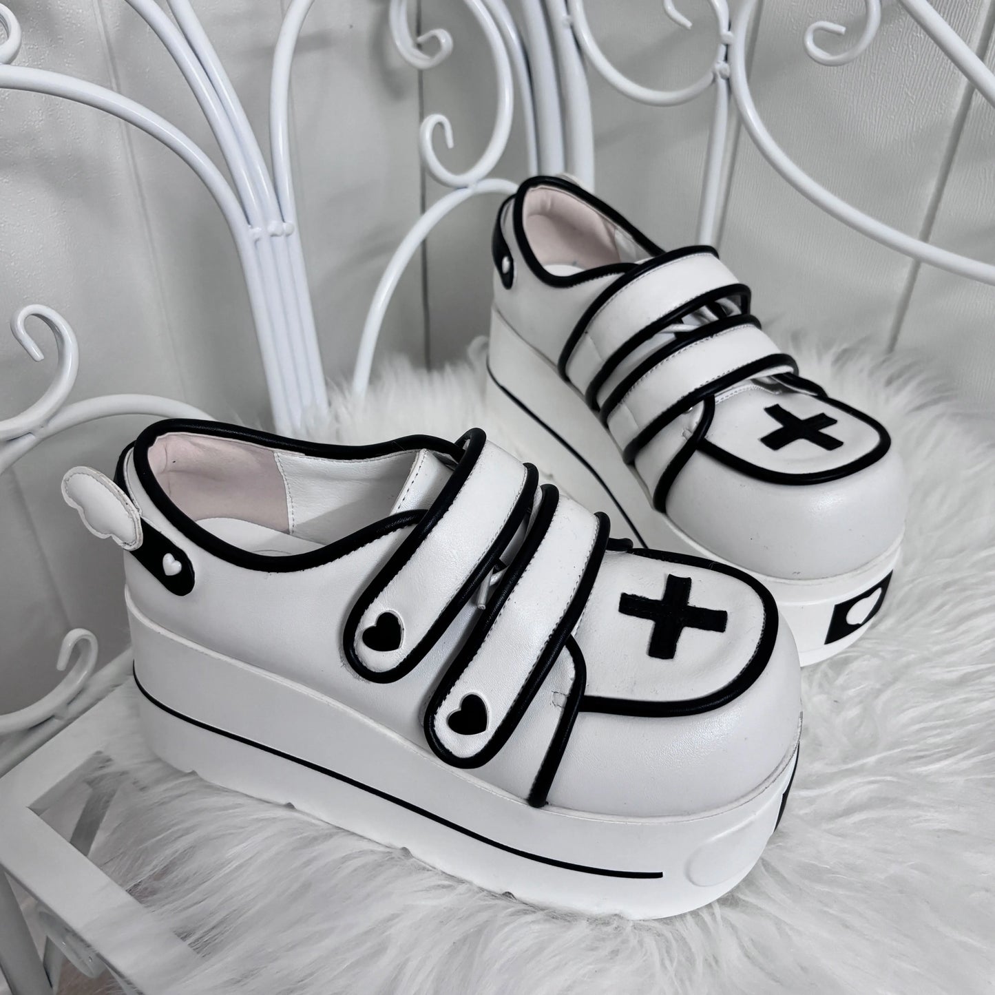 Original Japanese Cute Cross Print Thick-soled Muffin Shoes Subculture Sweet Cool Girl Round Head Pu Leather High Heels Women