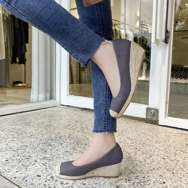 New Spring Summer Fashion High Heels Women Party Shoes Brand Elegant Ladies Wedges 6cm Women Pumps Black Blue Plus Size 42 DX296